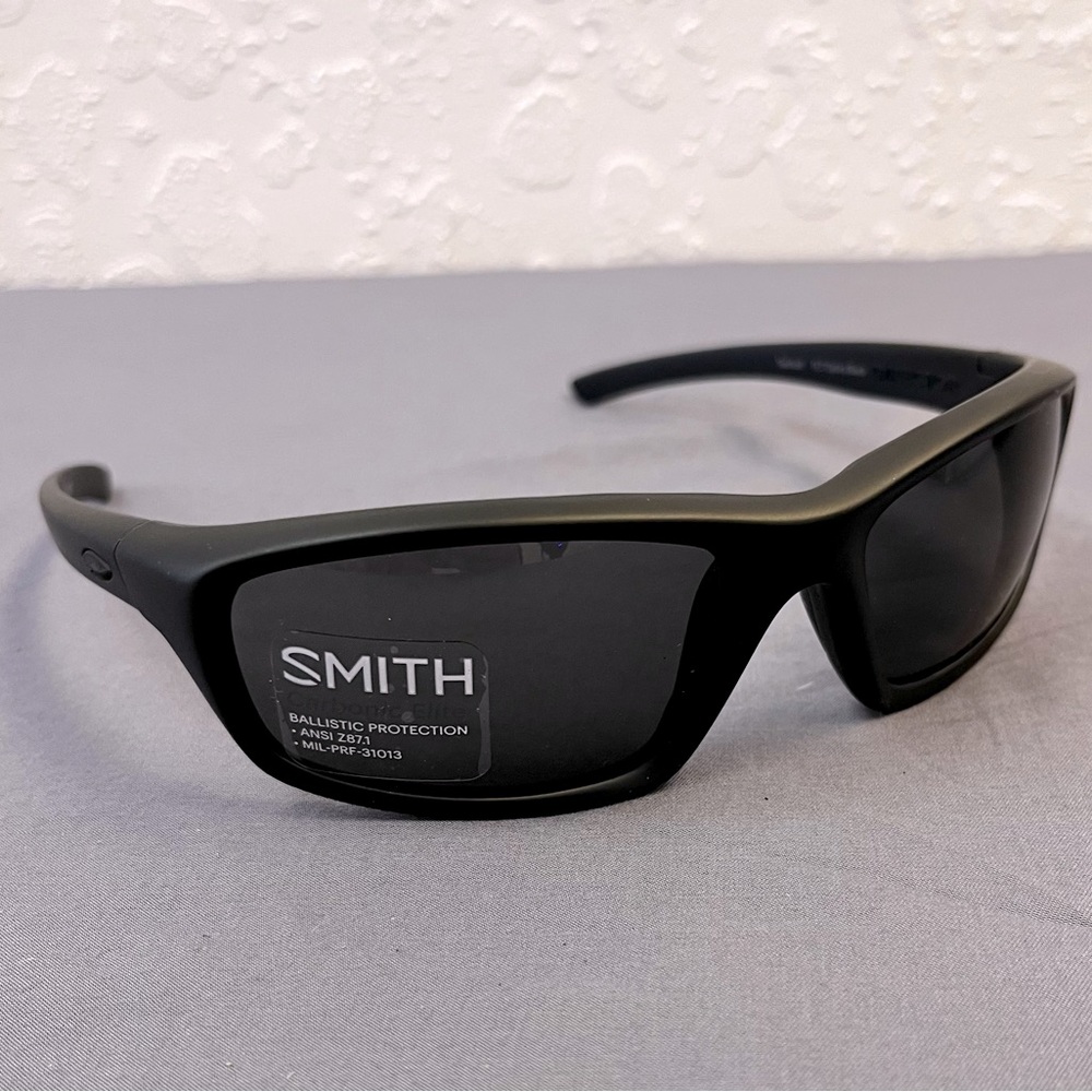 BNIB SMITH OPTICS Director Elite Sunglasses BLACK